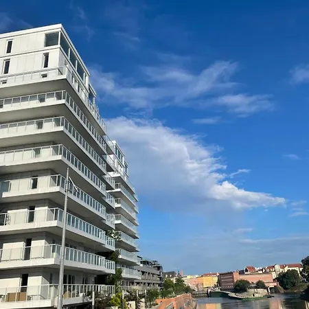 Versace Ksiecia Witolda 公寓