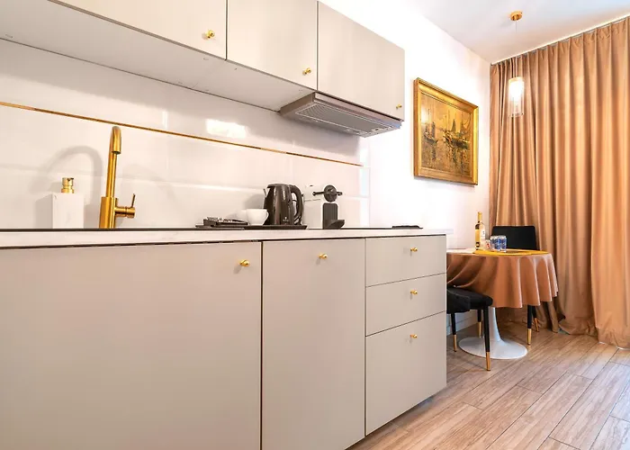 Versace Księcia Witolda Wrocław