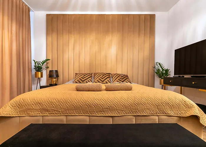 Versace Księcia Witolda Wrocław